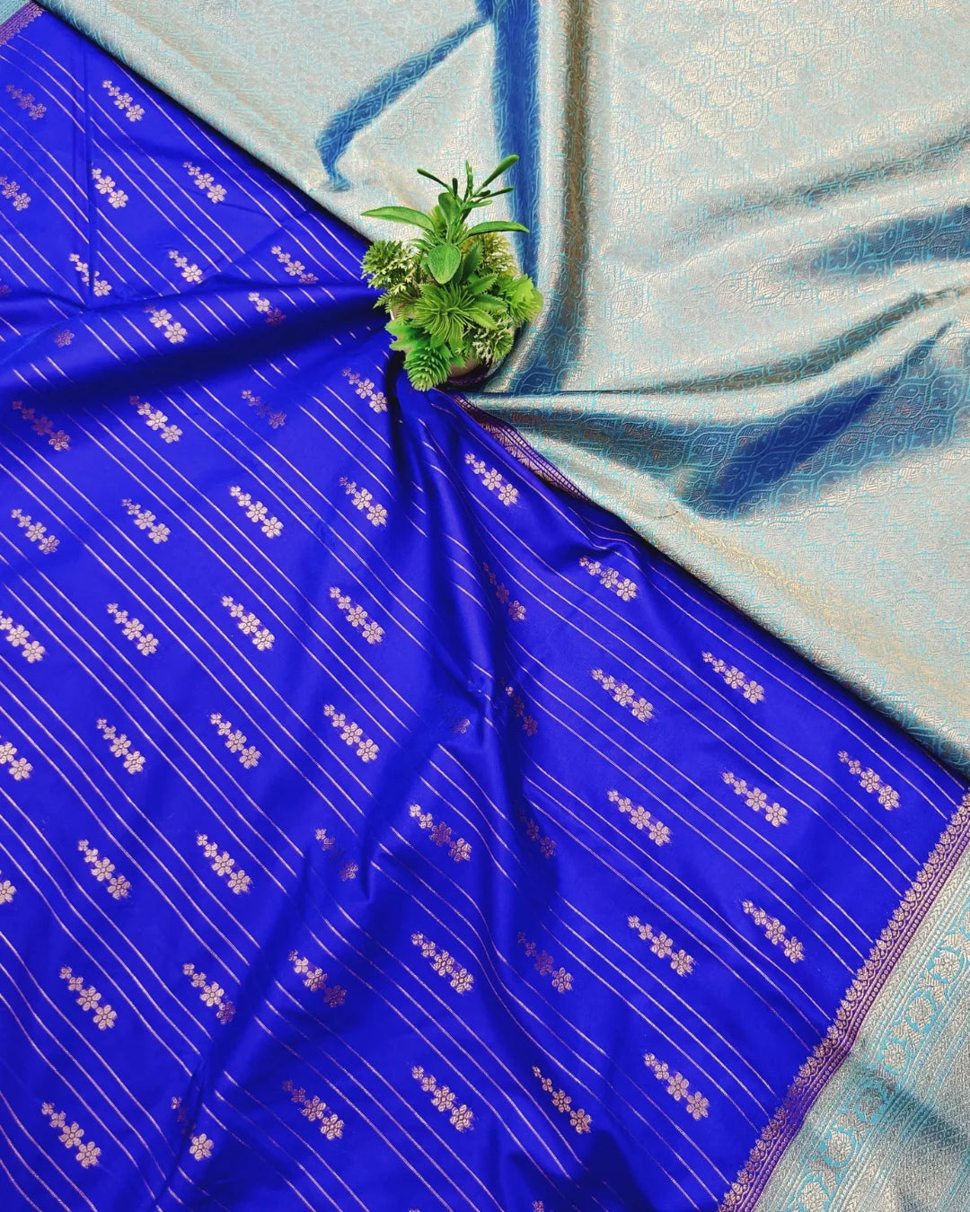 Royal Blue Vairaoosi Softsilk Saree